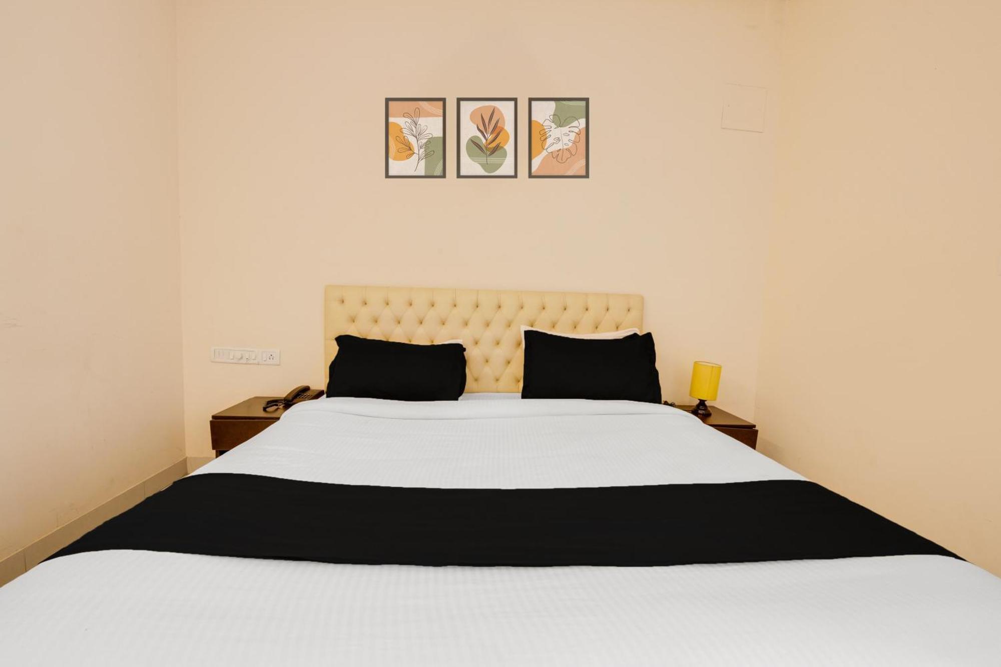 Super Townhouse Hbr Layout Bangalore Exterior foto